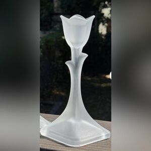 1 tulip shape frosted glass candle holder